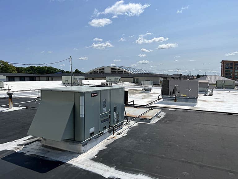 Hotel & Hospitality HVAC Solutions in Oklahoma: Noise Control, Humidity, IAQ, and Guest Complaints