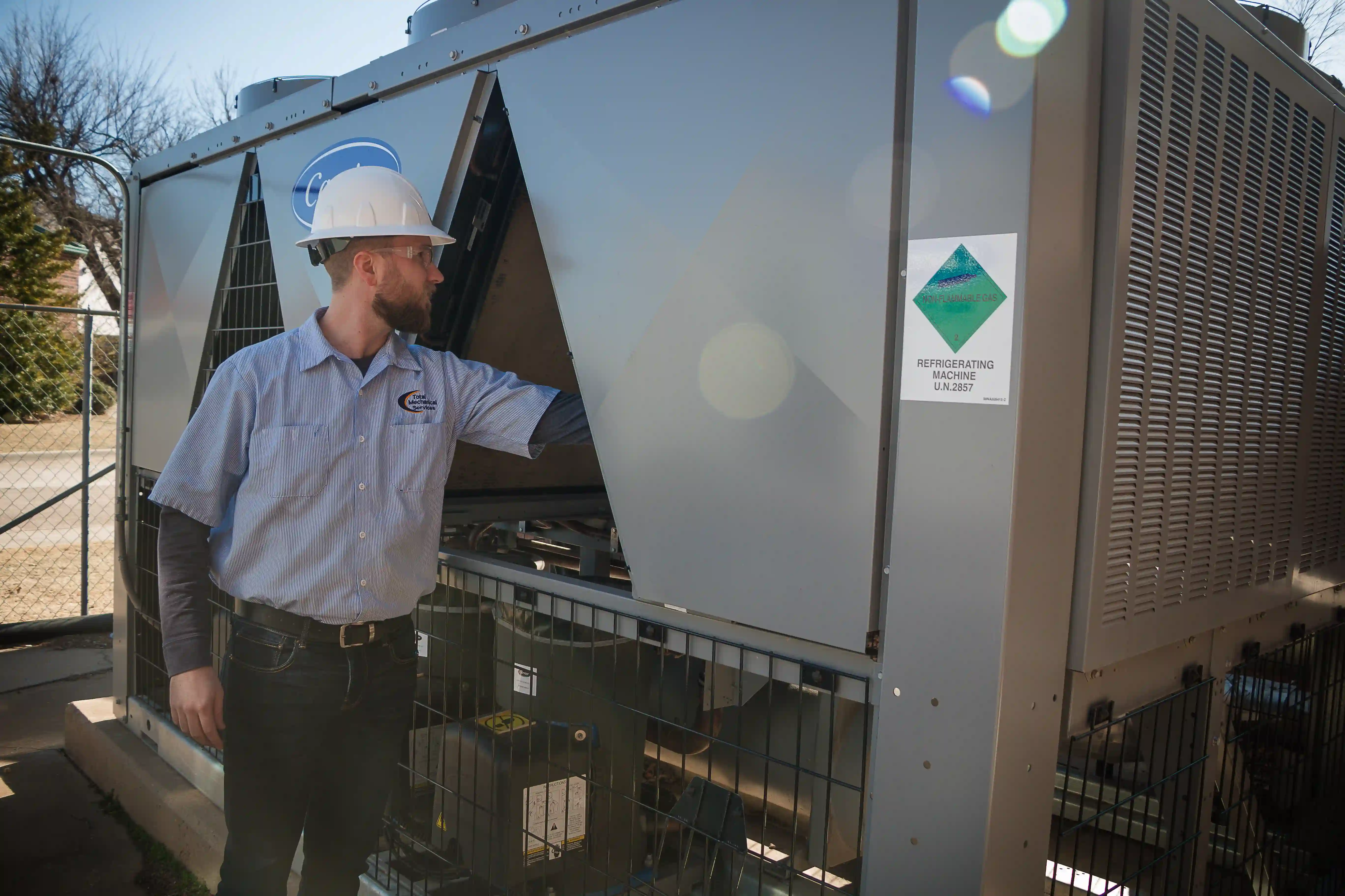 Commercial Service Tech